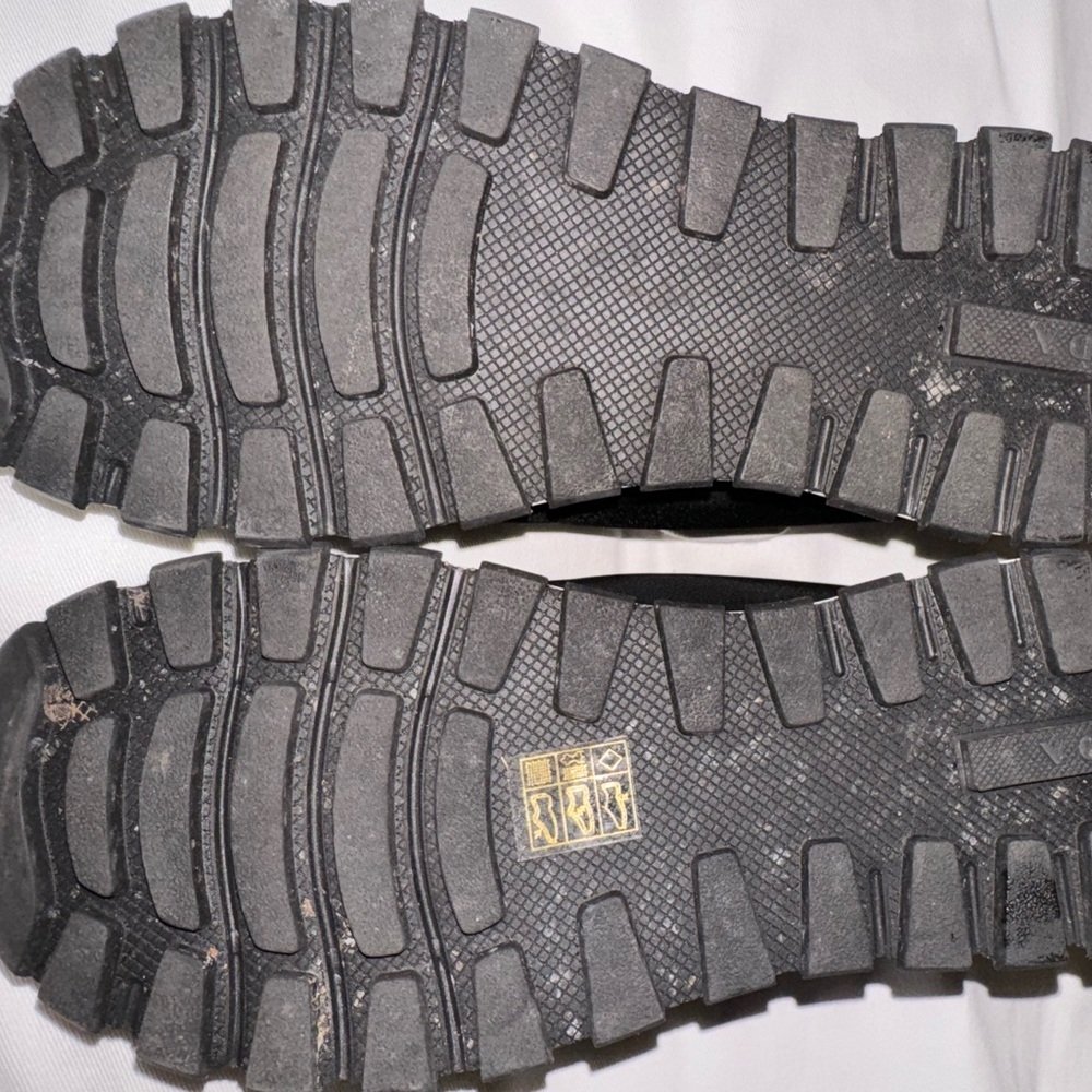 Authentic Prada Sneakers Size 38 - image 5